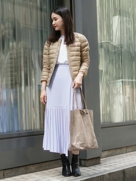 「アイテム（ダウンジャケット/コート、ベージュ系）」を使った、MARUERIさん（レディース・164cm）の秋コーディネート