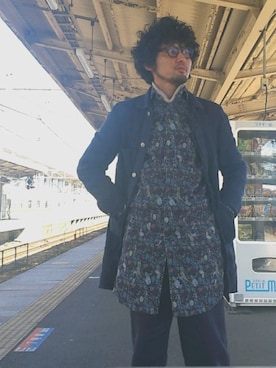 「confect（コンフォクト）のアイテム（チェスターコート）」を使った、salsichaさん（メンズ・175cm）の冬コーディネート
