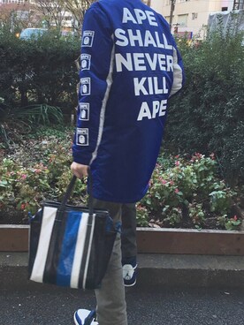 「Gosha Rubchinskiy（ゴーシャラブチンスキー）のアイテム（カーゴパンツ）」を使った、ル゛さん（メンズ・185cm）の冬コーディネート