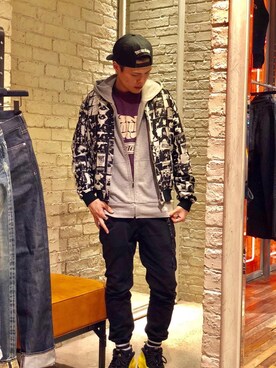 「HYSTERIC GLAMOUR（ヒステリックグラマー）のHYS WHISKY柄 刺繍キャップ（キャップ）」を使った、カイさん（メンズ・176cm）の冬コーディネート