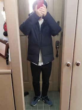 「ノームコア」｜「アイテム（チノパンツ）」を使った、マコチャンさん（メンズ・168cm）の冬コーディネート