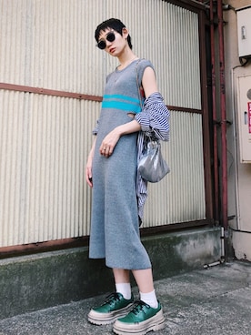 「Onitsuka Tiger × ANDREA POMPILIO（オニツカタイガーアンドレアポンピリオ）のアイテム（シューズ）」を使った、Marikoさん（レディース・165cm）の春コーディネート