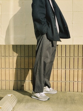 「くすみコーデ」｜なりiさん（メンズ・180cm）の冬コーディネート