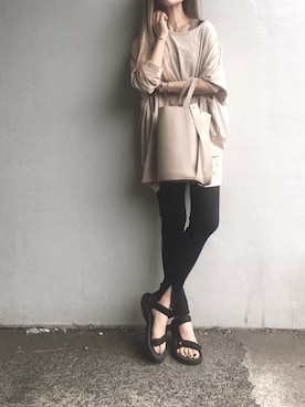 「GRL（グレイル）のアイテム（レギンス/スパッツ）」を使った、Lilyさん（レディース・160cm）の夏コーディネート