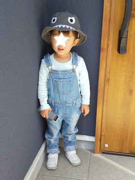 「babygap」｜「アイテム（サロペット/オーバーオール）」を使った、ゆちさん（キッズ・90cm）の春コーディネート