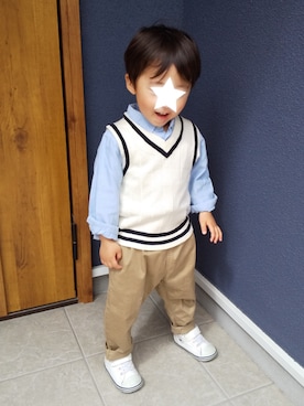 「babygap」｜「アイテム（チノパンツ）」を使った、ゆちさん（キッズ・90cm）の春コーディネート