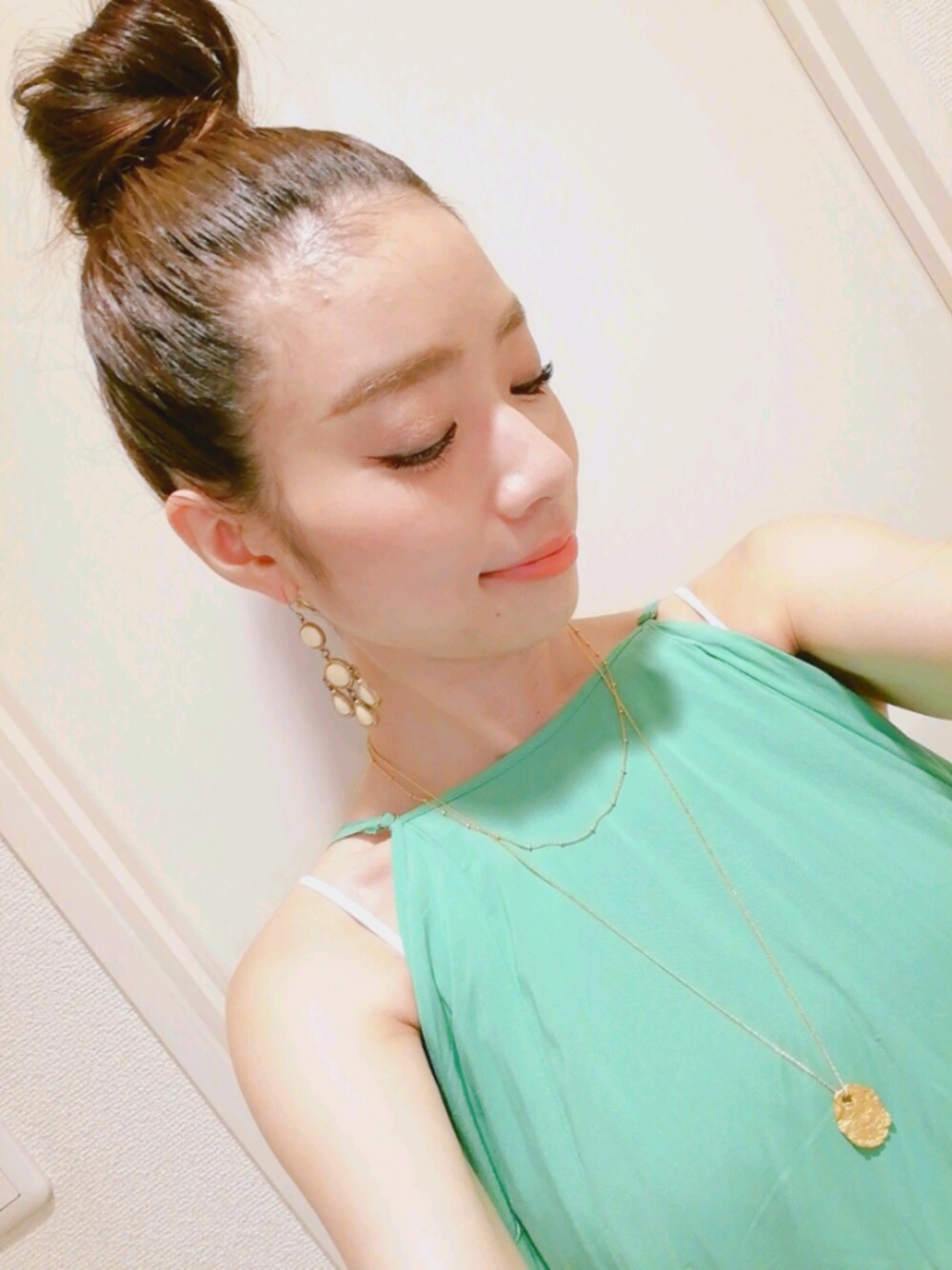 「ALEXIA STAMのアイテム（ワンピース、グリーン系）」を使った、majyokaさん（レディース・153cm）の夏コーディネートの1枚目の写真