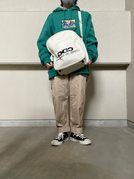 リさんのコーディネート