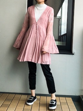 「袖フリル」｜「アイテム（チュニック）」を使った、kukukuさん（レディース・166cm）の春コーディネート