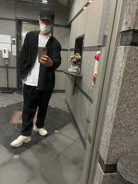 「GU（ジーユー）のアイテム（ノーカラージャケット）」を使った、katsu88888さん（メンズ・186cm）の春コーディネート
