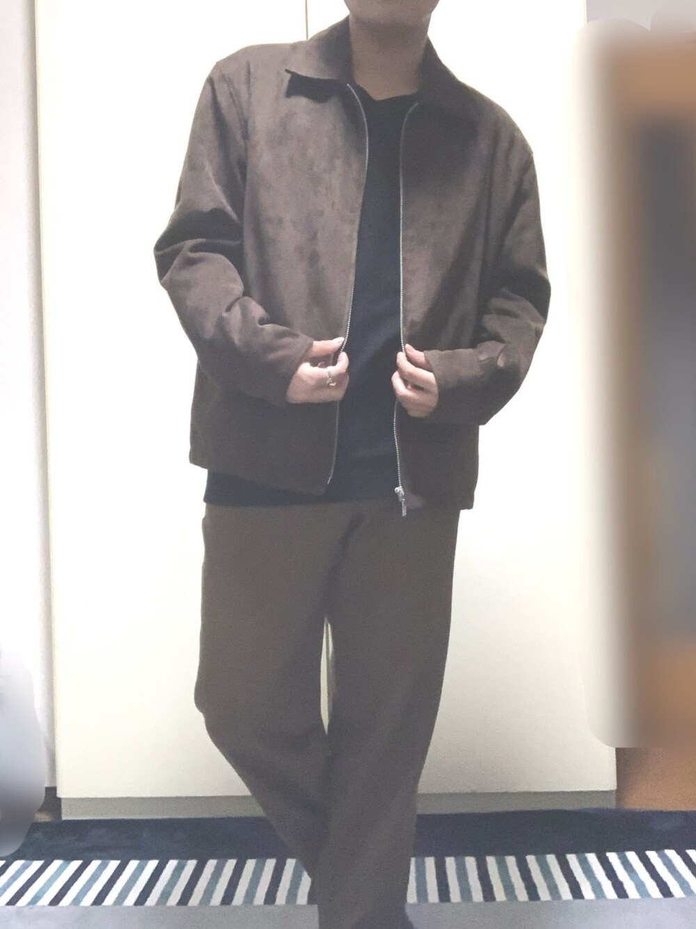 「春コーデ、ブラウン、シンプルコーデ、古着」｜「古着のアイテム（ジャケット/アウター、ブラウン系）」を使った、ハレオカさん（メンズ・168cm）の春コーディネートの1枚目の写真