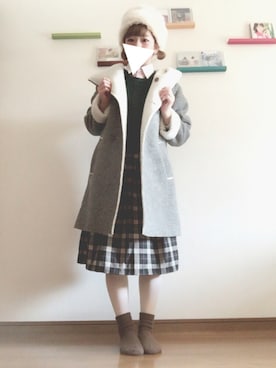 「緑ニット」｜rikaさん（レディース・150cm）の冬コーディネート