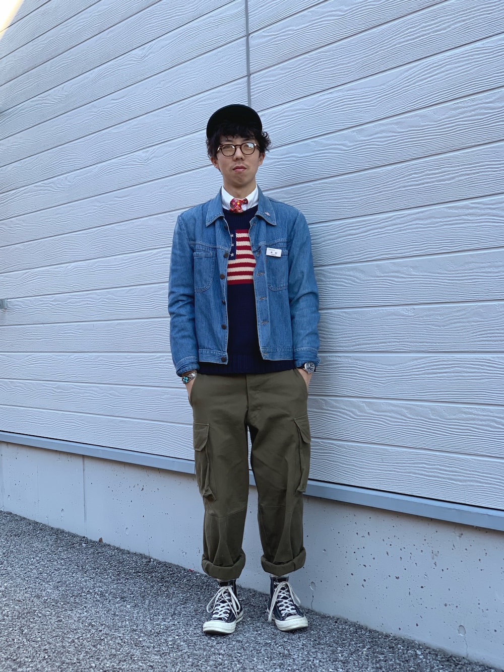 「平成最後のWEARISTAセンバツ、春コーデ、おしゃれさんと繋がりたい、きれいめカジュアル、今日のコーデ、outfit、タイドアップ、コンバース、トラッド、プレッピー」｜「CIAOPANICのアイテム（シャツ/ブラウス、パープル系）」を使った、kimuraさん（メンズ・176cm）の春コーディネートの1枚目の写真