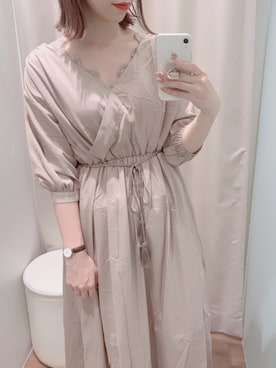 「natural couture（ナチュラルクチュール）のタッセルベルト付きカシュクールワンピース（ワンピース）」を使った、ありんさん（レディース・170cm）の夏コーディネート