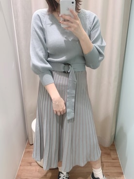 「natural couture（ナチュラルクチュール）の配色ニットプリーツワンピース（ワンピース）」を使った、ありんさん（レディース・170cm）の秋コーディネート