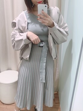 「ニットワンピース」｜「アイテム（マウンテンパーカー）」を使った、ありんさん（レディース・170cm）の秋コーディネート