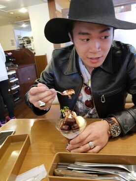 「VINTAGE（ヴィンテージ）のアイテム（ハット、ブラック系）」を使った、かいーんさん（メンズ・168cm）の秋コーディネート