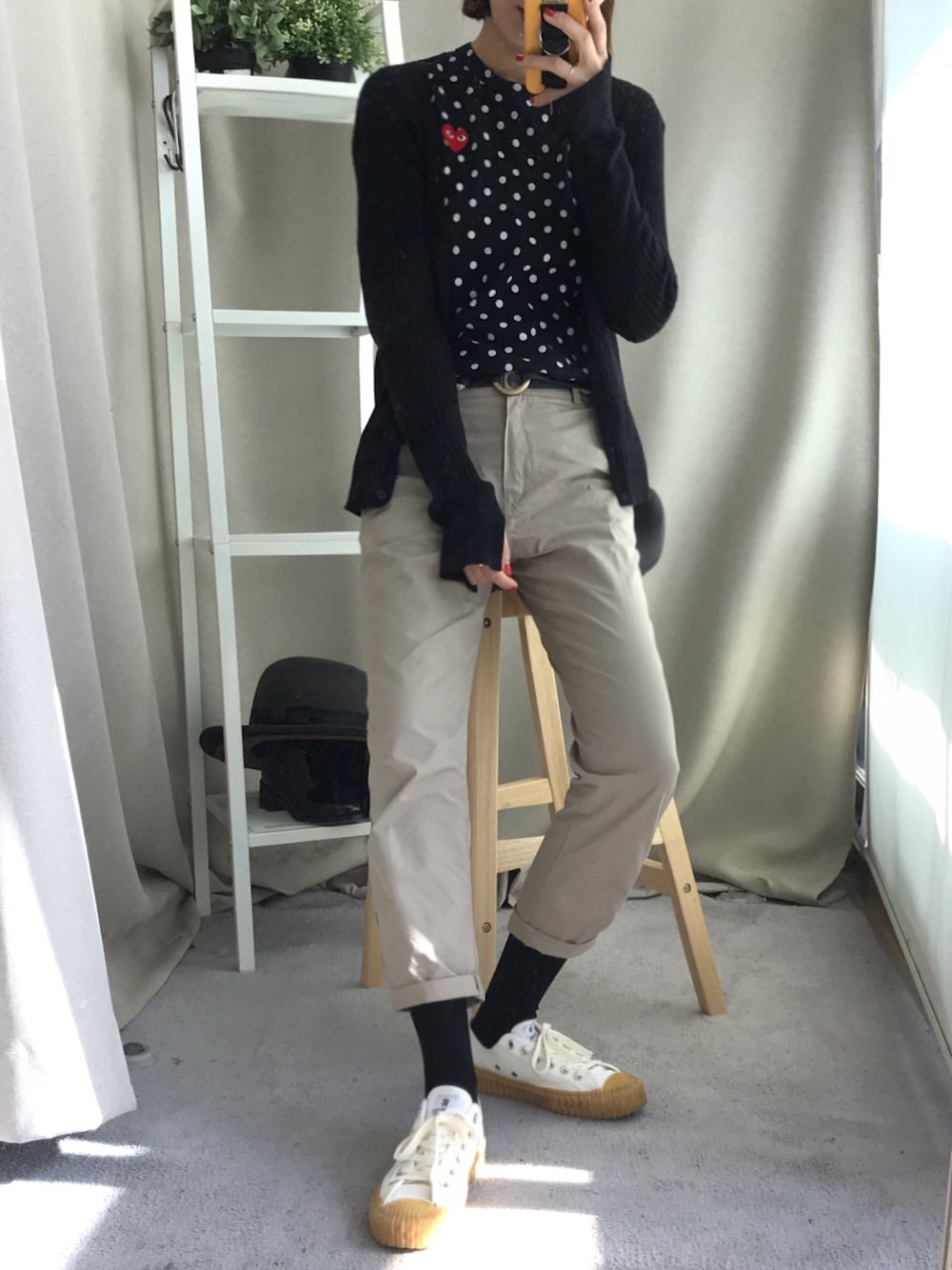 「ootd、outfit、casual、excelsior、COMME des GARCONS、daily look、korea」｜「EXCELSIORのアイテム（スニーカー、ホワイト系）」を使った、jirong_kさん（レディース・170cm）の冬コーディネートの1枚目の写真
