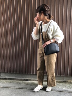「ハーフムーンバック」｜「アイテム（オールインワン・サロペット）」を使った、uaさん（レディース・153cm）の春コーディネート