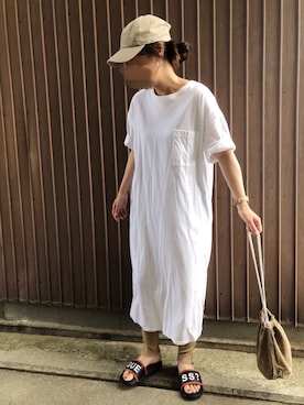 「Guess（ゲス）のアイテム（サンダル）」を使った、uaさん（レディース・153cm）の夏コーディネート