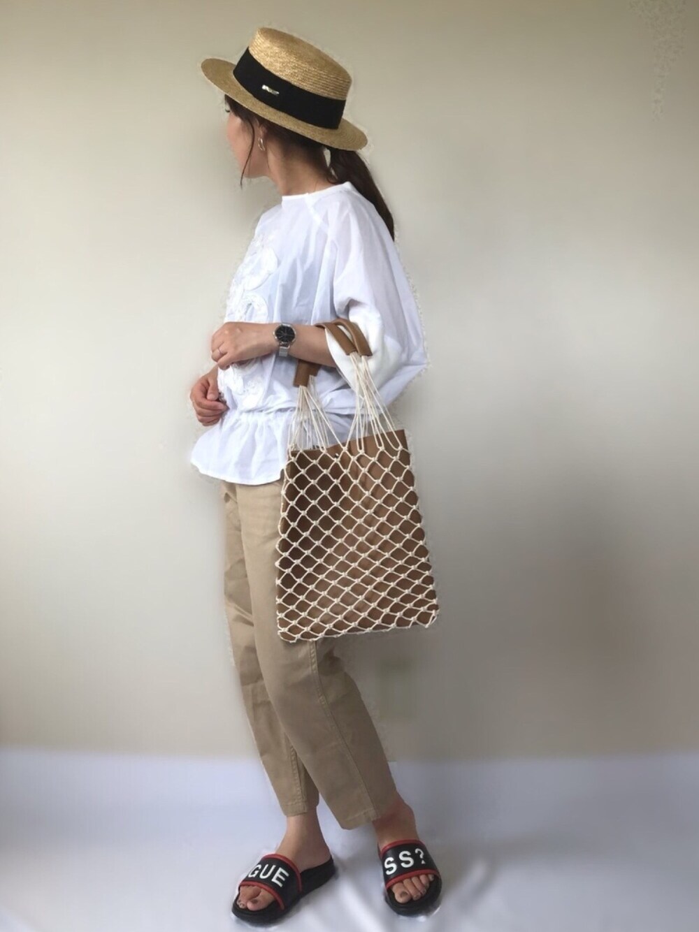 「guess、メルシーボークー、mercibeaucoup,、イチヨンプラス、14+、anq.、シルバーピアス、ckminute、ckwjzozo、Calvin Klein」｜「14+のグログラン巻きカンカン帽 / 14+オリジナル レディース 帽子 HAT UVハット（ハット、ベージュ系）」を使った、uaさん（レディース・153cm）の夏コーディネートの1枚目の写真