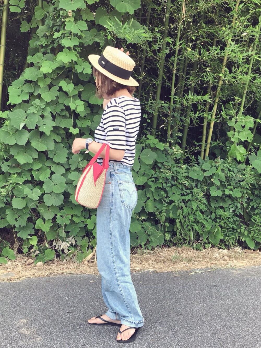 「夏のボーダーフェス、カンカン帽、saint james、シンプルコーデ、ダッドジーンズ、DADJEANS、Levi's、フルラ、furla、furlawatch」｜「Levi'sのDAD JEANS  CHARLIE BOY（デニムパンツ、ブルー系）」を使った、uaさん（レディース・153cm）の夏コーディネートの1枚目の写真