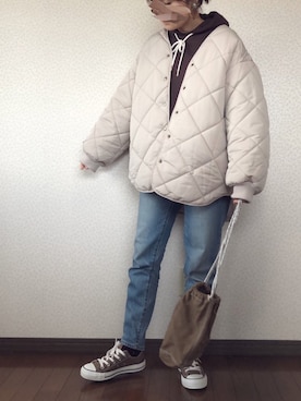 「ZOZO（ゾゾ）のスリムテーパードデニムパンツ［WOMEN］（デニムパンツ）」を使った、uaさん（レディース・153cm）の冬コーディネート