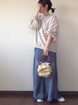 「アントマリーズ」｜「アイテム（スウェット）」を使った、uaさん（レディース・153cm）の春コーディネート