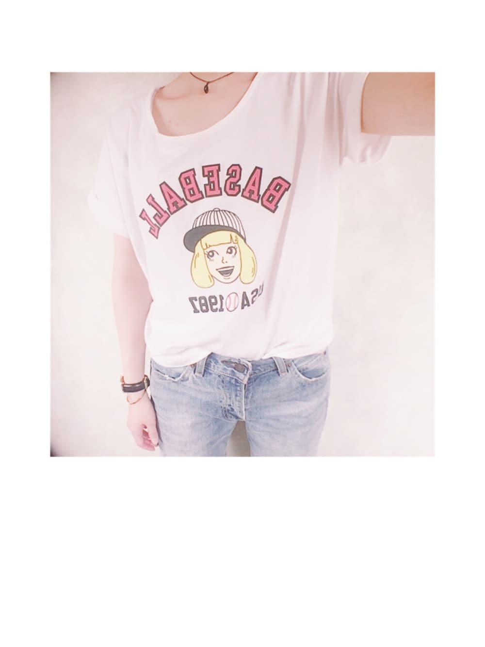 「SPINNSのアイテム（Tシャツ/カットソー、ホワイト系）」を使った、○△□さん（レディース・154cm）の夏コーディネートの1枚目の写真
