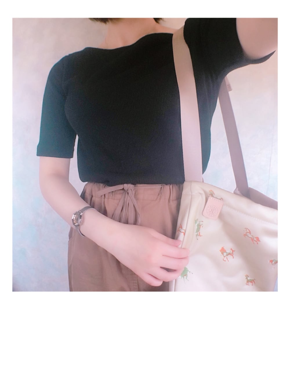 「PINCEAUのロングスカート（スカート、ベージュ系）」を使った、○△□さん（レディース・154cm）の春コーディネートの1枚目の写真