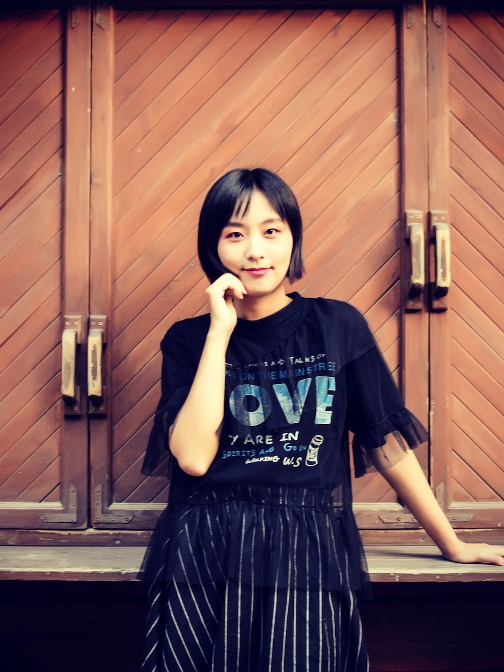 「休日スタイル」｜「LOWRYS FARMのアイテム（Tシャツ/カットソー、ブラック系）」を使った、dovvieさん（レディース・178cm）の秋コーディネートの1枚目の写真