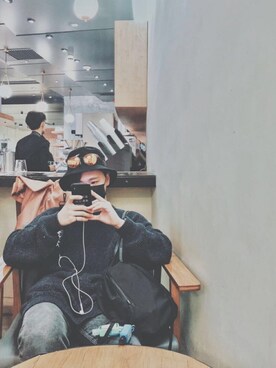 Kevin Hansonさんのコーディネート