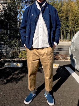 「SCYE BASICS（サイベーシックス）のアイテム（チノパンツ）」を使った、boog77さん（メンズ・170cm）の冬コーディネート