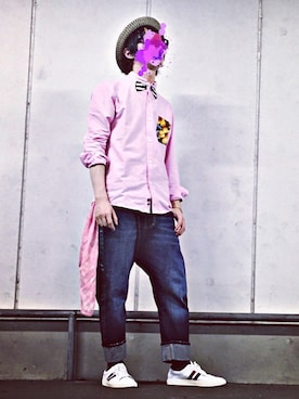 「Alexander McQueen（アレキサンダーマックイーン）のアイテム（財布/小物）」を使った、hisaoさん（メンズ・170cm）の春コーディネート