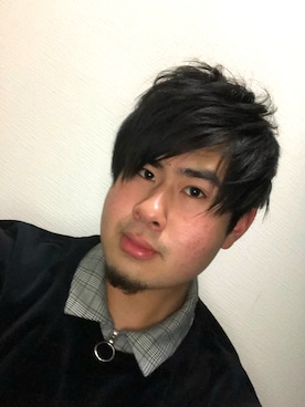 「スタイリング」｜「アイテム（スウェット）」を使った、®️eoさん（メンズ・175cm）の春コーディネート