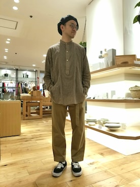 「AURALEE」｜kiyoさん（メンズ・175cm）の春コーディネート