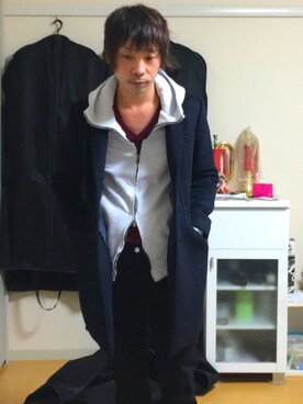 「OURET（オーレット）のアイテム（パーカー）」を使った、やすおまるさん（メンズ・167cm）の冬コーディネート