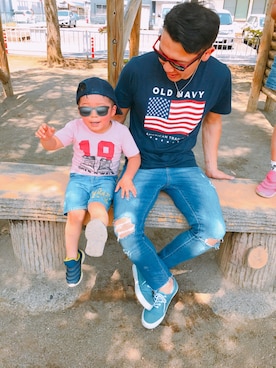 「OLD NAVY（オールドネイビー）のアイテム（Tシャツ/カットソー、ブルー系）」を使った、ナカヤマさんさん（メンズ）の春コーディネート