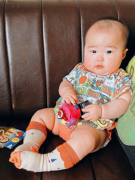 「PUMA × tinycottons （プーマ x タイニーコットン）のアイテム」を使った、rinさん（キッズ・70cm）の春コーディネート