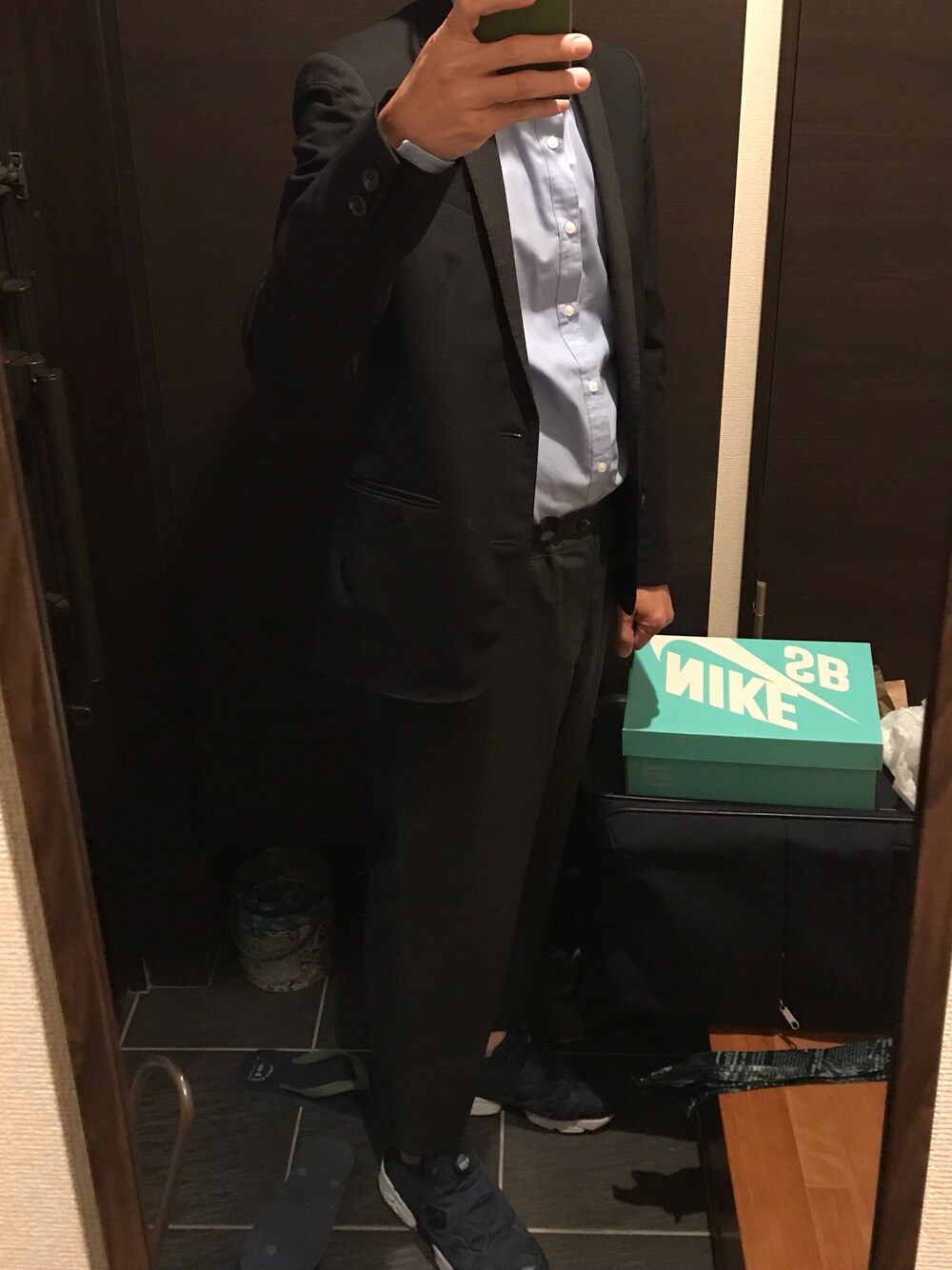 「kolorのアイテム（テーラードジャケット、ブルー系）」を使った、seigenさん（メンズ・179cm）の秋コーディネートの1枚目の写真