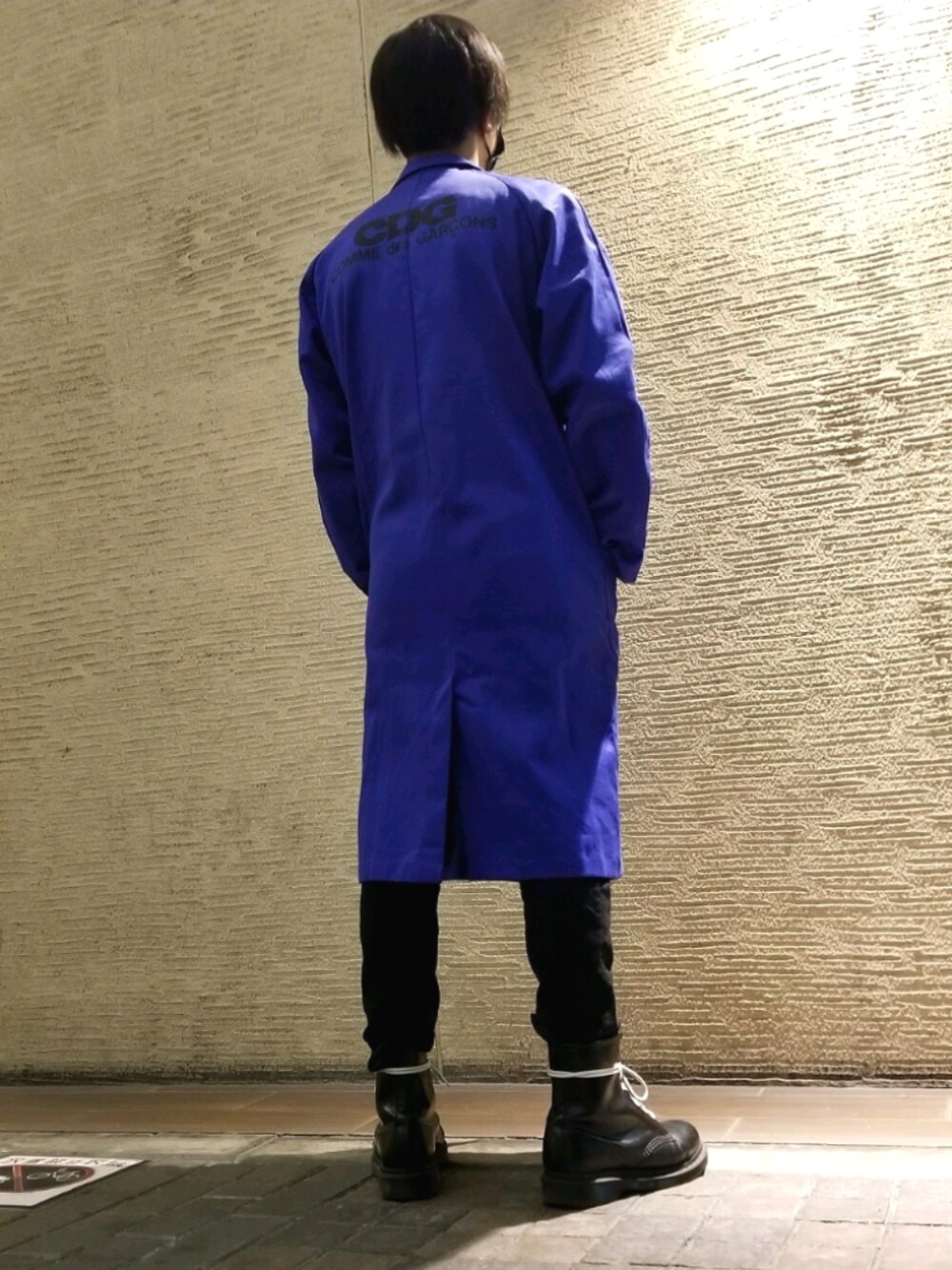 「シンプルコーデ」｜「COMME des GARCONSのアイテム（デニムジャケット、ブルー系）」を使った、hyogaさん（メンズ・173cm）の春コーディネートの1枚目の写真