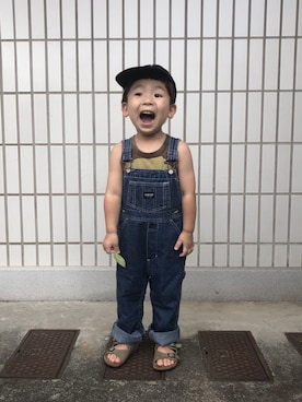 「アニエスベー」｜「アイテム（サロペット/オーバーオール）」を使った、🇦さん（キッズ・100cm）の夏コーディネート