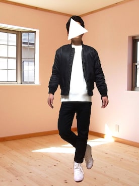 「GU（ジーユー）の（GU）スキニーフィットジーンズ（MEN ⁄ ジーンズ）」を使った、taidaさん（メンズ・172cm）の冬コーディネート