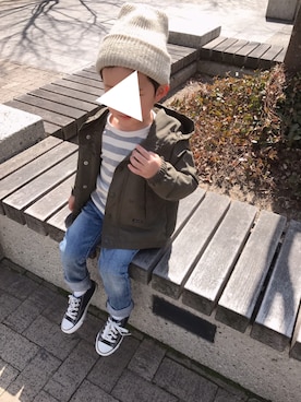「カーキアウター」｜「アイテム（ナイロンジャケット）」を使った、ponさん（キッズ・90cm）の春コーディネート