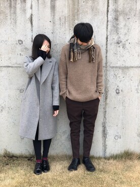 「靴下チラ見せ」｜「アイテム（チェスターコート）」を使った、kasumiさん（レディース・155cm）の冬コーディネート