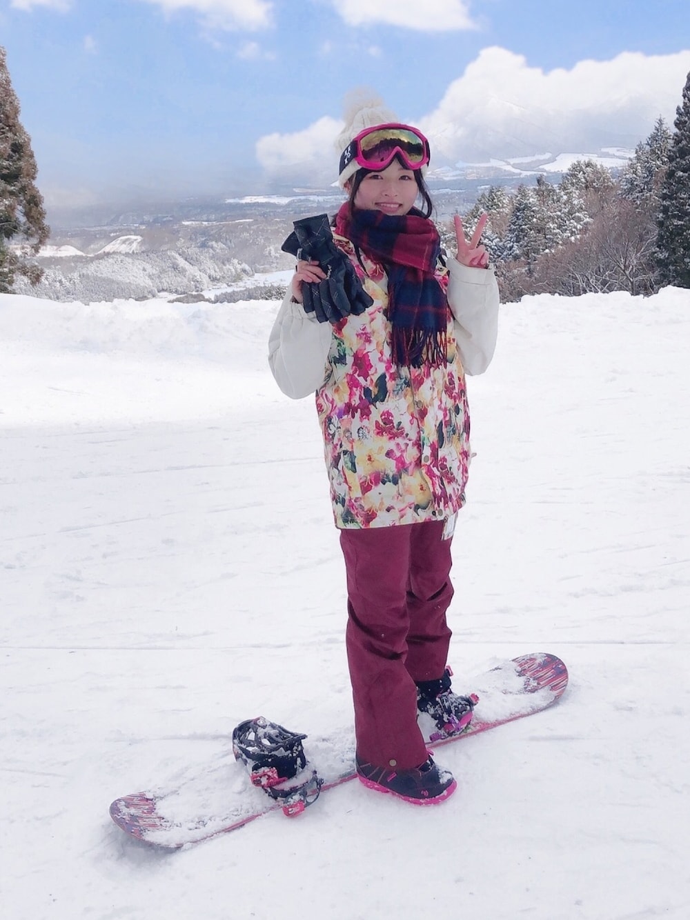 スノボウエア RIDE 冬コーデ ありさ｜BURTONのナイロンジャケットを使ったコーディネート - WEAR