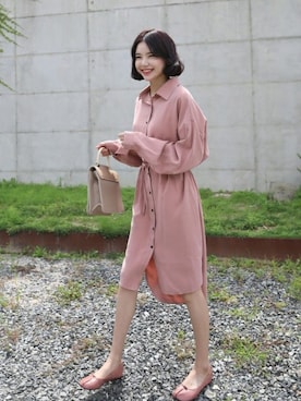 「アイテム（シャツワンピース、ピンク系）」を使った、66ガールズさん（レディース・158cm）の秋コーディネート