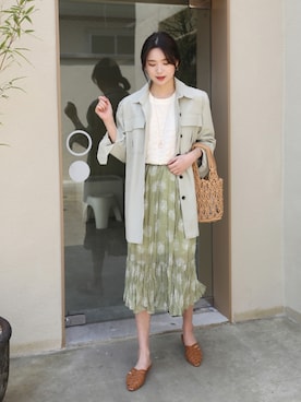 「アイテム（ミリタリージャケット）」を使った、66ガールズさん（レディース・167cm・20代）の春コーディネート