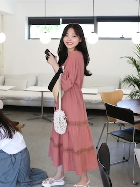 「アイレット」｜66ガールズさん（レディース・162cm）の春コーディネート