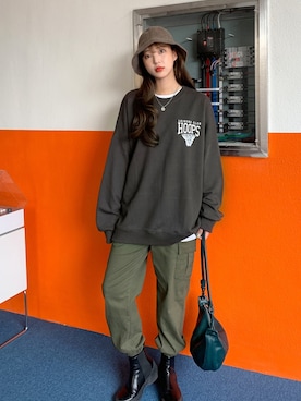 「66girls（ユクユクガールズ）のアイテム」を使った、66ガールズさん（レディース・165cm）の秋コーディネート